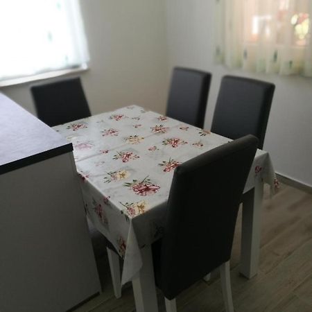 Apartman Nekic Опатия Экстерьер фото